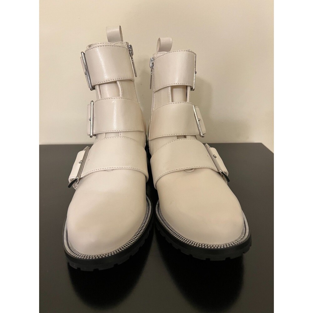 Blondo White 7M Vera Leather Waterproof Triple Buckle w/ Side Zip Ankle Bootie